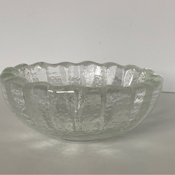 Recycled Glass Bowl Candy Dish 5” Clear Petal Style Flower Shape Heavy Trinket - Picture 2 of 15